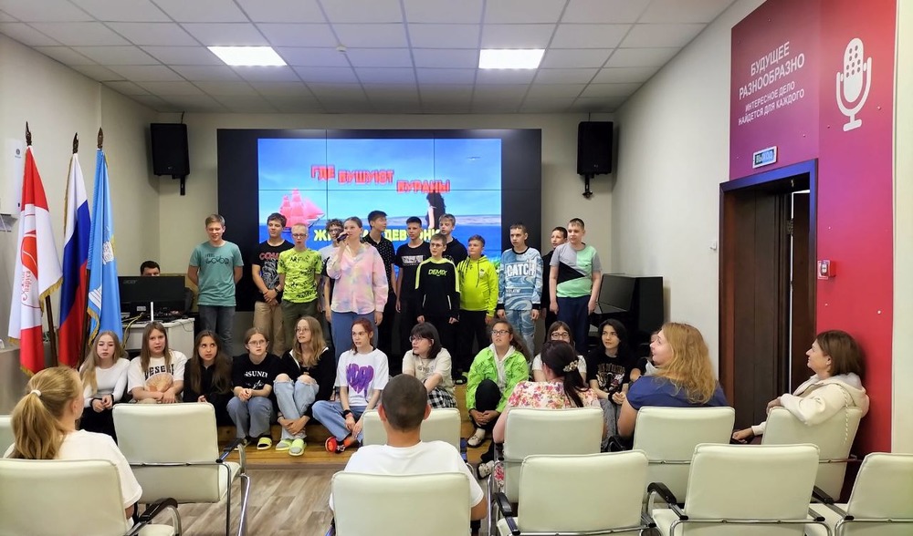 В "Алых парусах" стартовала летняя физико-математическая смена «ASTRA-MATH-PHY-Я!»